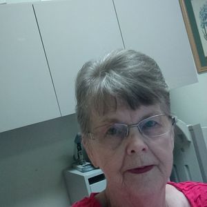 Meet your Posher, Peggy